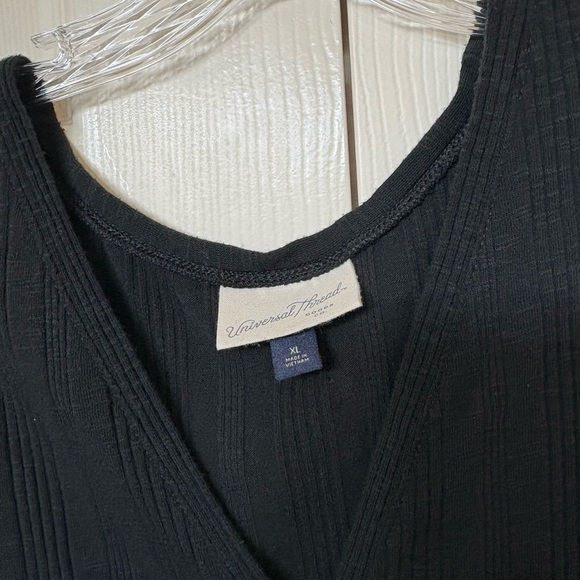 Universal Thread Black Ribbed V-Neck Blouse - Picture 2 of 4